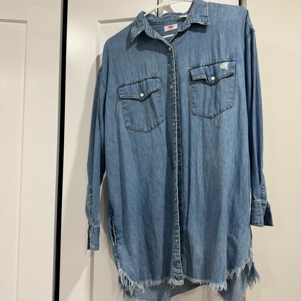 Levi’s Denim Button Down Shirt/Dress